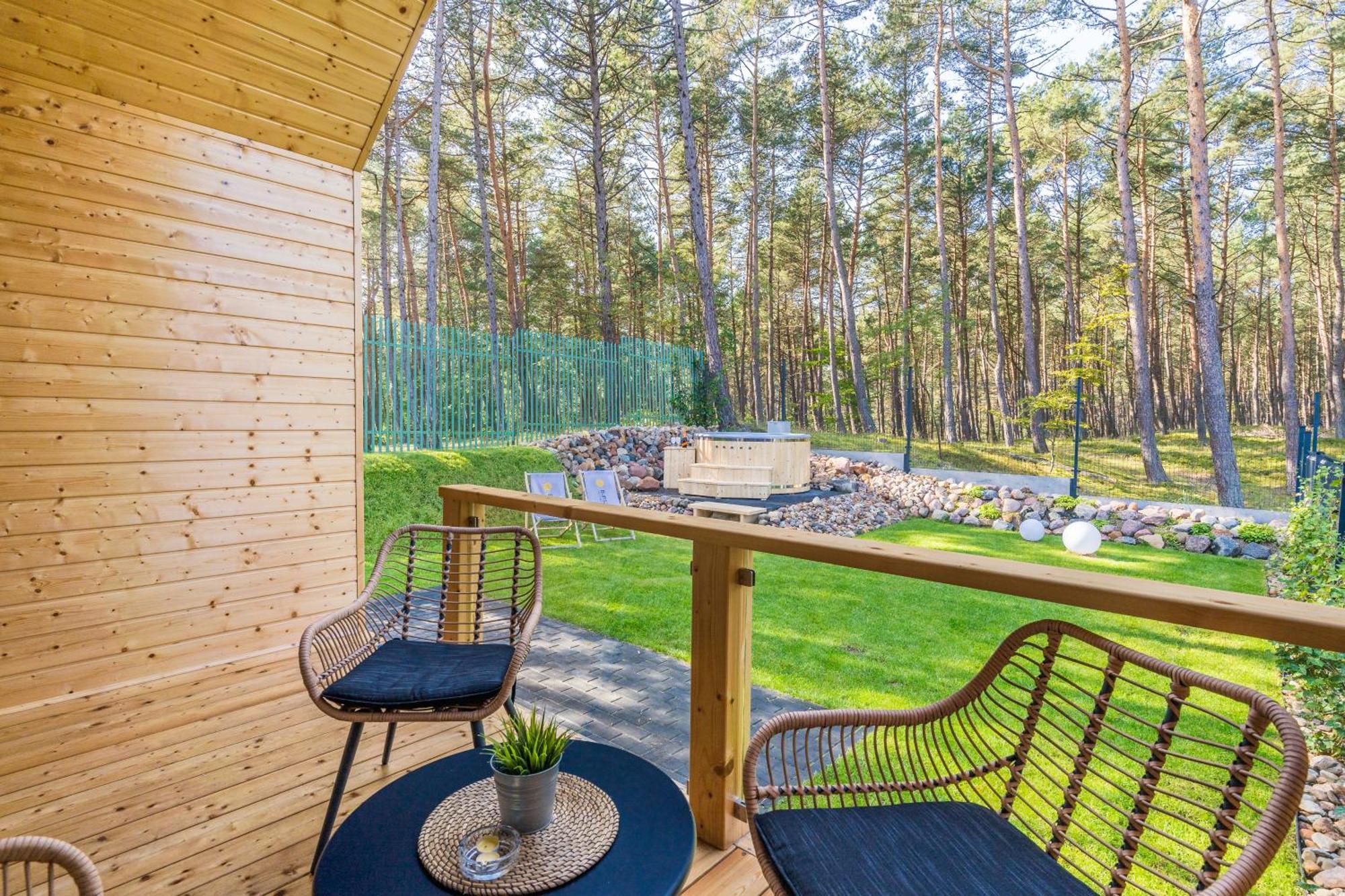 Villa Bursztynowo Kąty Rybackie Exterior foto